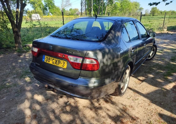 Volvo S60 cena 3000 przebieg: 280000, rok produkcji 2004 z Poniatowa małe 277